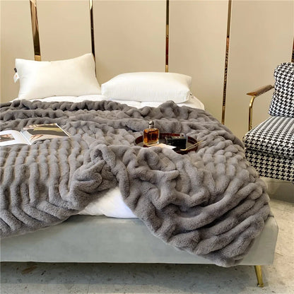 Decobites Faux Rabbit Fur Luxury Winter Blanket for Beds