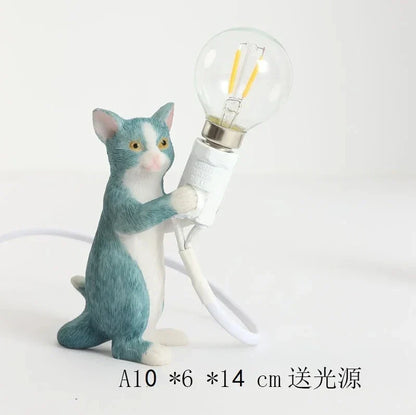 Lámpara de mesa DecorBites™ de resina con forma de gato para la habitación de los niños y la decoración del hogar