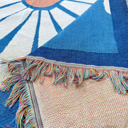 بطانية DecorBites™‎ المحبوكة ذات الشراشيب الهندسية