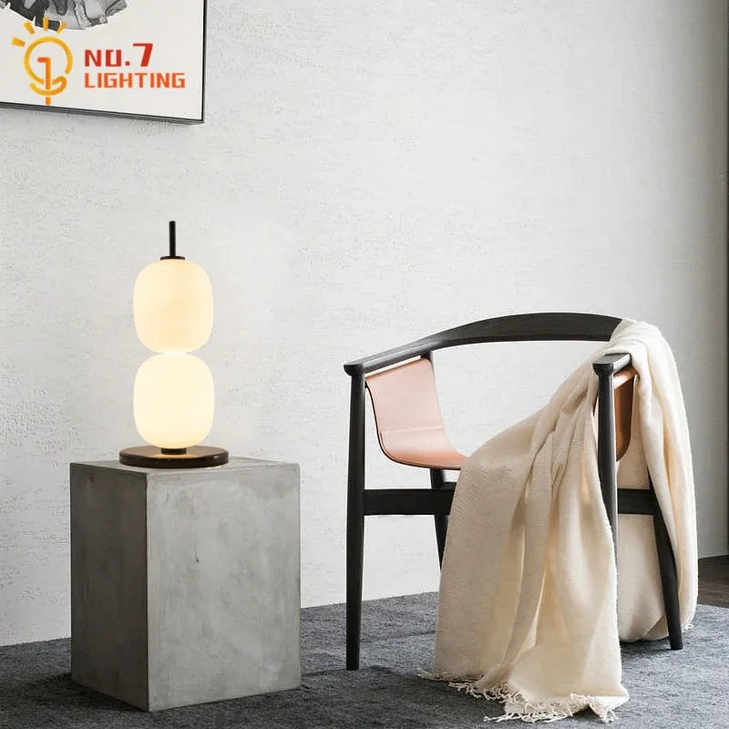 Lámpara de mesa DecorBites™ con forma de calabaza de cristal, base de mármol, iluminación LED moderna para interiores