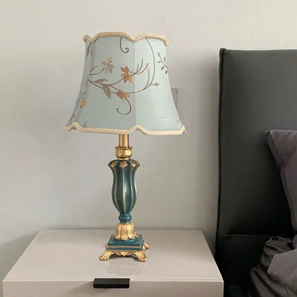 DecorBites™ مصباح مكتبي ريفي بتصميم عتيق لغرفة النوم وغرفة المعيشة.