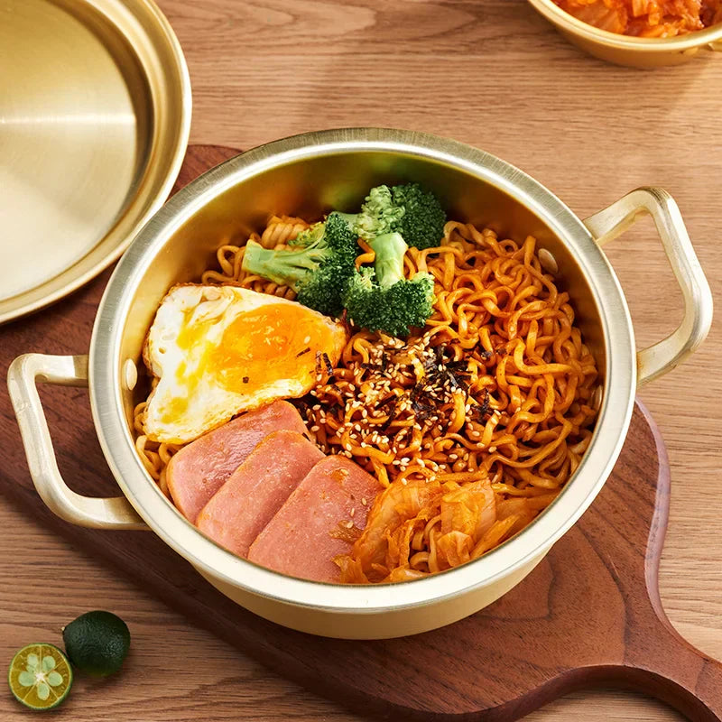 Olla para Cocinar Ramen Coreano Decorbites™ con Dos Asas - Compatible con Estufa de Gas, Cocina Doméstica