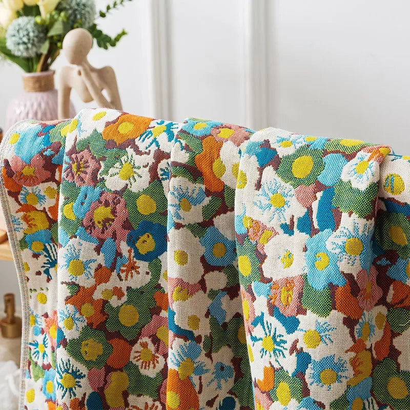 DecorBites™ Country Flowers Cotton Bath Towel