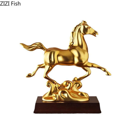DecorBites™ Estatua de resina con forma de caballo dorado, ideal para decorar habitaciones con estilo.