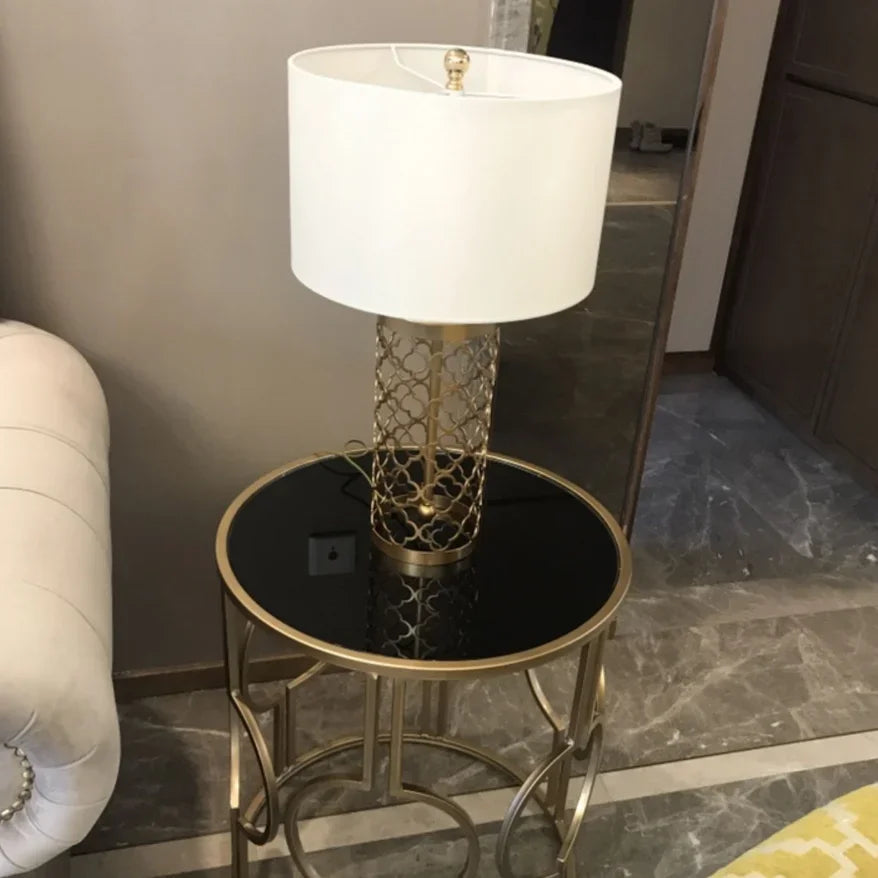 Decorbites™ Goldener Vogelkäfig-Eisentischleuchte: Minimalistisches europäisches Eisenkunst-Gitter-Tischlicht