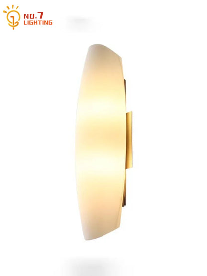 Lámpara de pared LED DecorBites™ de cristal color crema para dormitorio, sala de estar o estudio.