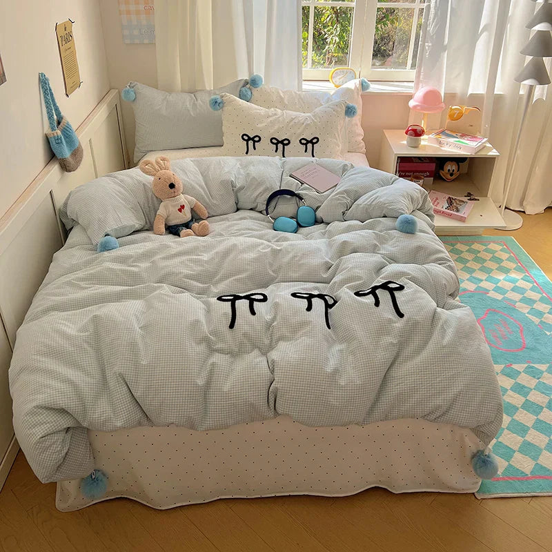 Decorbites™ Koreanische Prinzessin Bogen-Gitter Pompon-Bettwäsche-Set - Einzelbett Queen-Größe