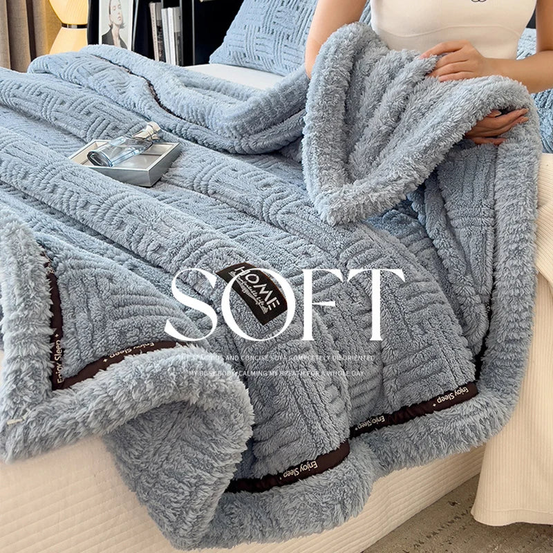 Manta de invierno de lujo de doble capa de forro polar coral DecorBites™