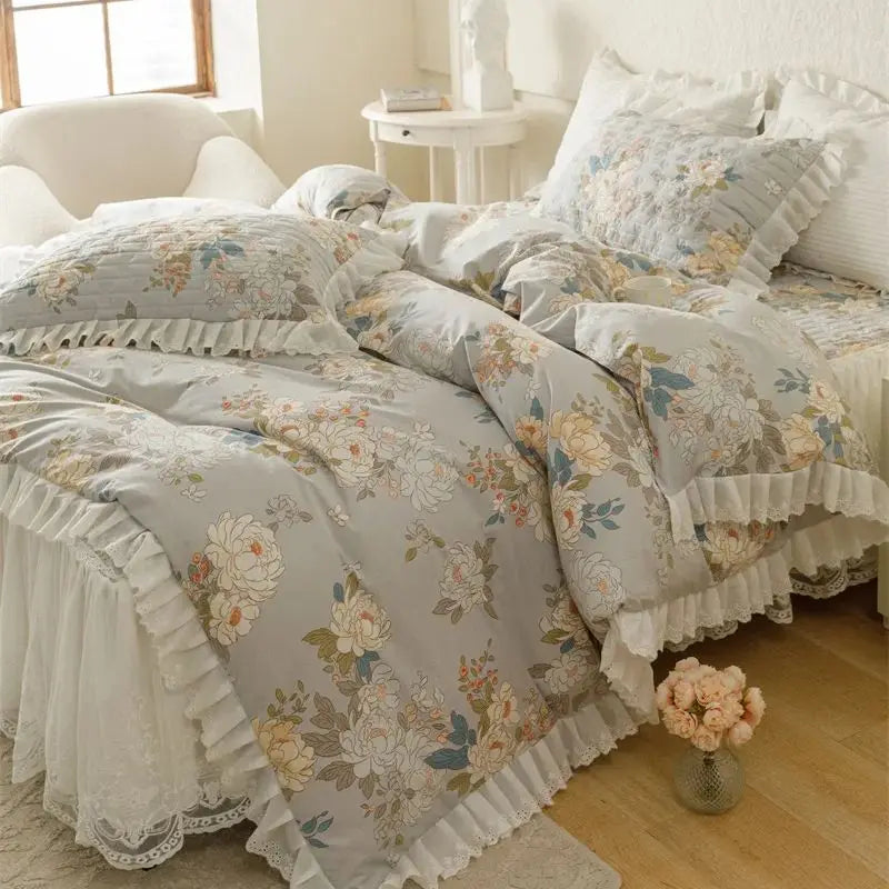 Decobites Floral Print Cotton Princess Bedding Set with Vintage Lace Details