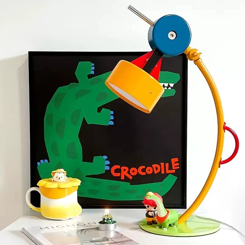 Lámpara de suelo LED Treetop™ para niños: Diseño nórdico colorido para la habitación infantil