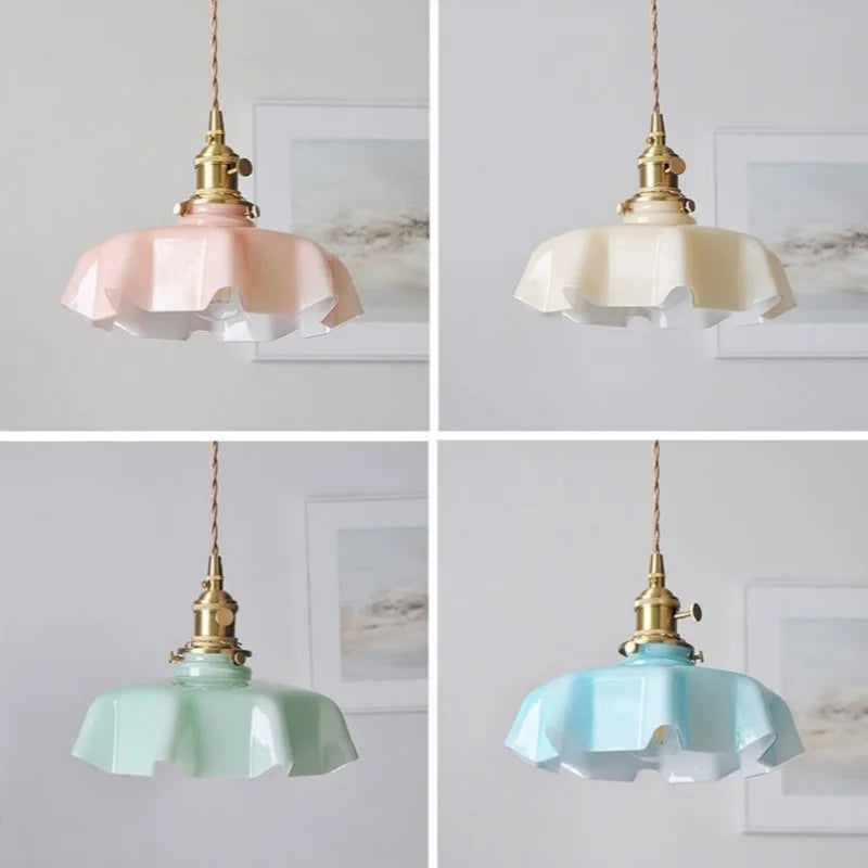 ديكوربايتس™ مصباح سقف LED زجاجي على شكل زهرة زرقاء | مصباح جداري حديث من الشمال