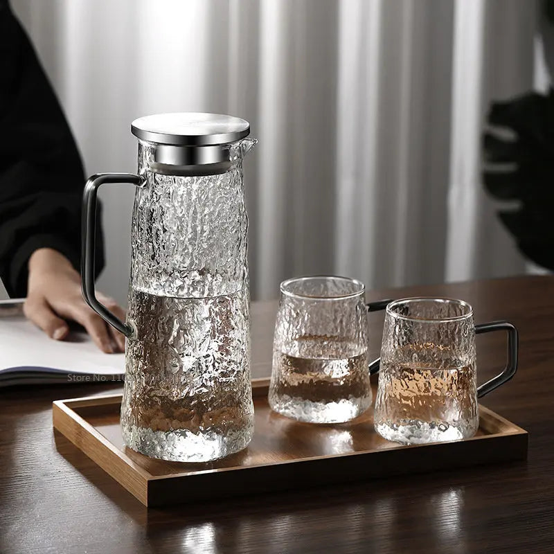 Jarra de agua DecorBites™ color ámbar gris con asa: Tetera y jarra para jugo de gran capacidad y resistente al calor.