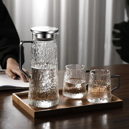 Jarra de agua DecorBites™ color ámbar gris con asa: Tetera y jarra para jugo de gran capacidad y resistente al calor.