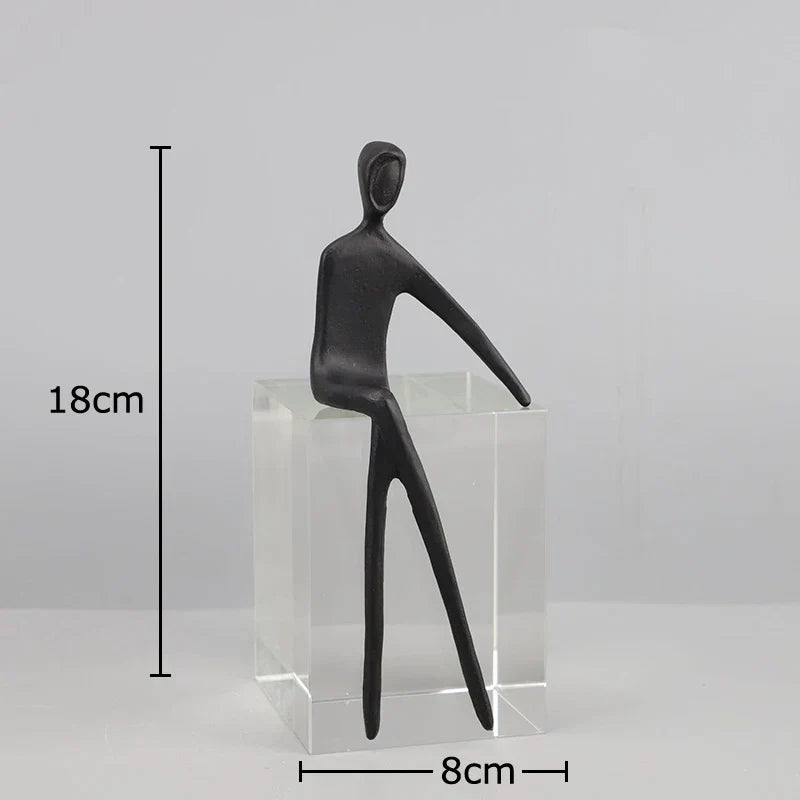 ديكوربايتس™ منحوتة شخصية تجريدية بقاعدة كريستالية لديكور الغرف الحديثة