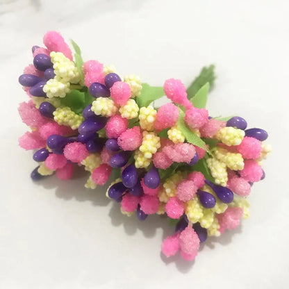 DecorBites™ Paquete de 200 piezas de bayas y estambres de flores de rosa roja mixtas para decoración DIY