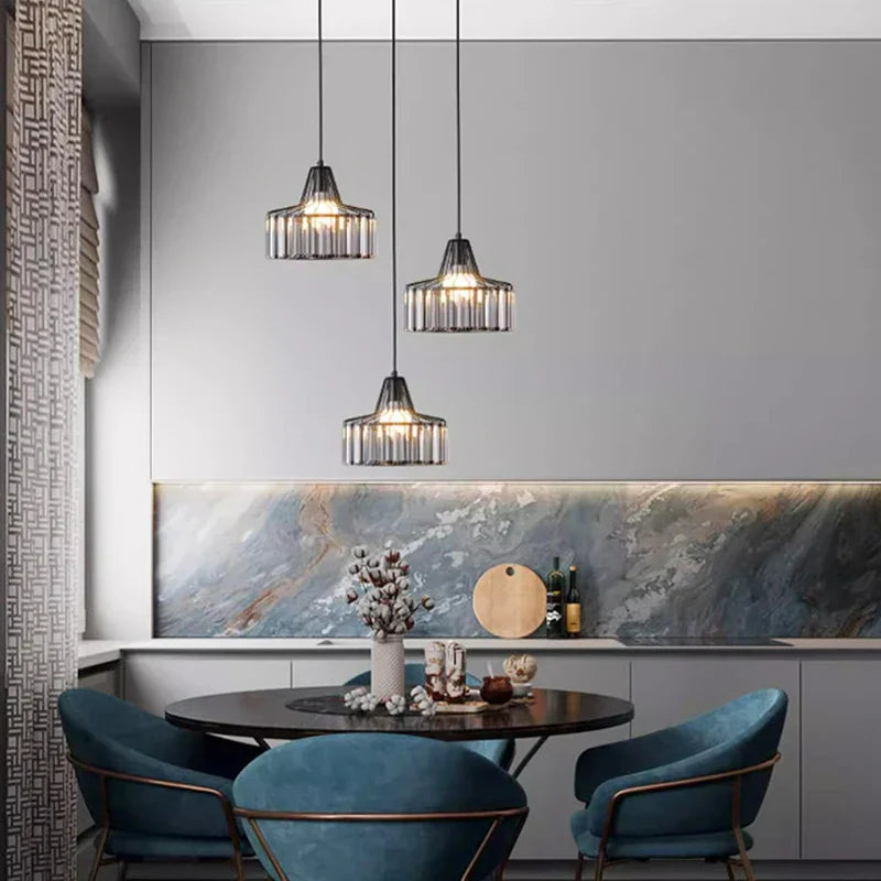 Lámpara colgante LED DecorBites™ para una decoración elegante de interiores en el dormitorio.