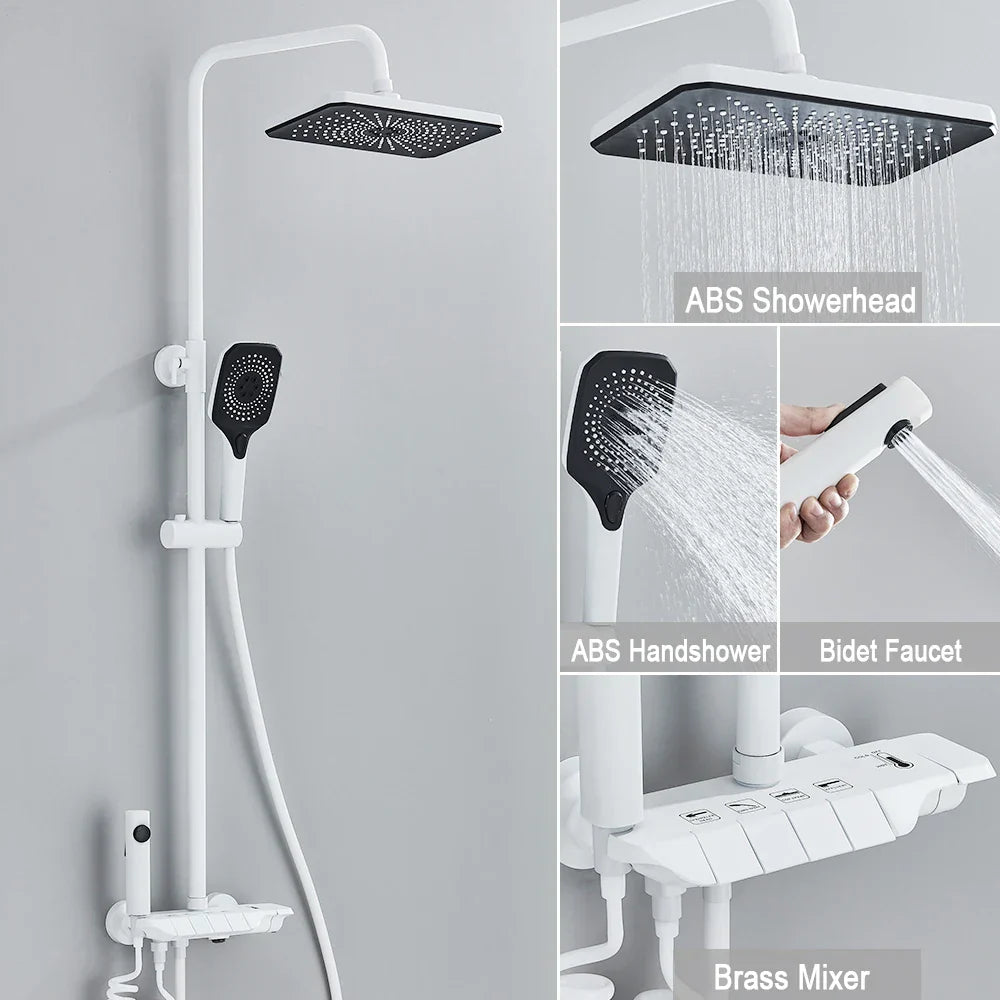 نظام دش DecorBites™ Black Piano الرقمي مع صنابير نحاسية ذكية ودش مطري أبيض