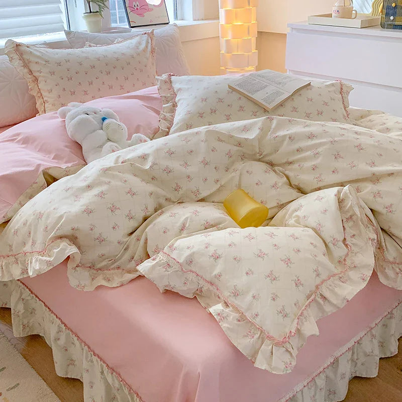 Decobites Floral Lace Ruffles Girl Bedding Set with Quilt/Duvet Cover, Sheet & Pillowcases