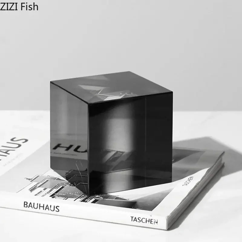 DecorBites™ Adornos de Cubo de Cristal Escultura de Vidrio Transparente Decoración de Escritorio Cuadrado con Grada Geométrica