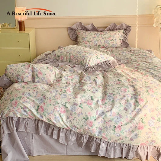 DecorBites™ French Floral Cotton Bedding Set with Big Lace Ruffles, Fresh Flowers