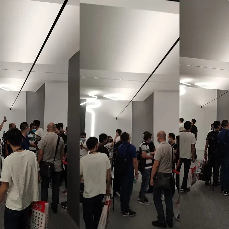 Aplique de pared lineal DecorBites™ Skyline con luz LED