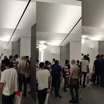 Aplique de pared lineal DecorBites™ Skyline con luz LED