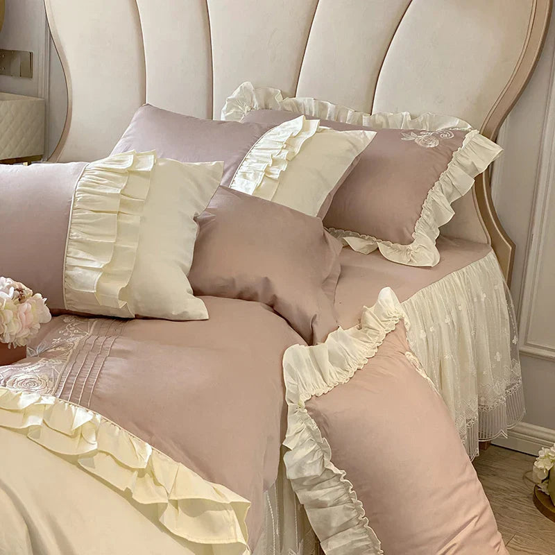 Decobites 1000TC Egyptian Cotton Flowers Embroidery Bedding Set with Vintage French Ruffles.