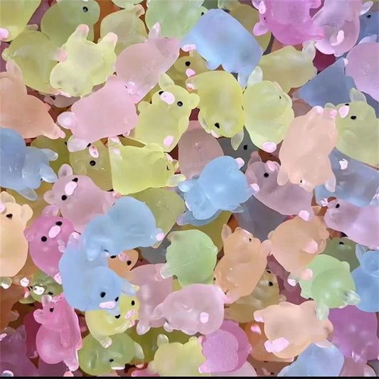 DecorBites™ Kawaii Pig Miniatures Terrarium Figurines 6pcs Crafts Home Decoration