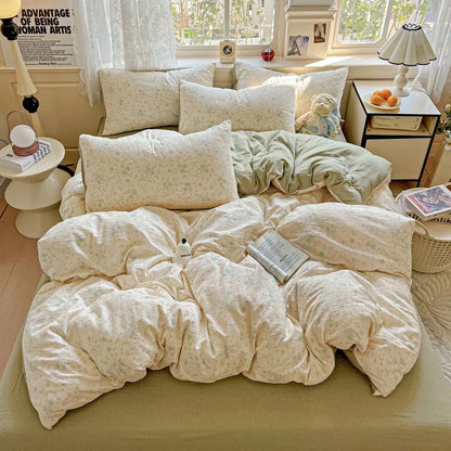 DecorBites™ Cloud Touch Ultra Soft Duvet Cover Set in Sweet Design & Double Layer Yarn