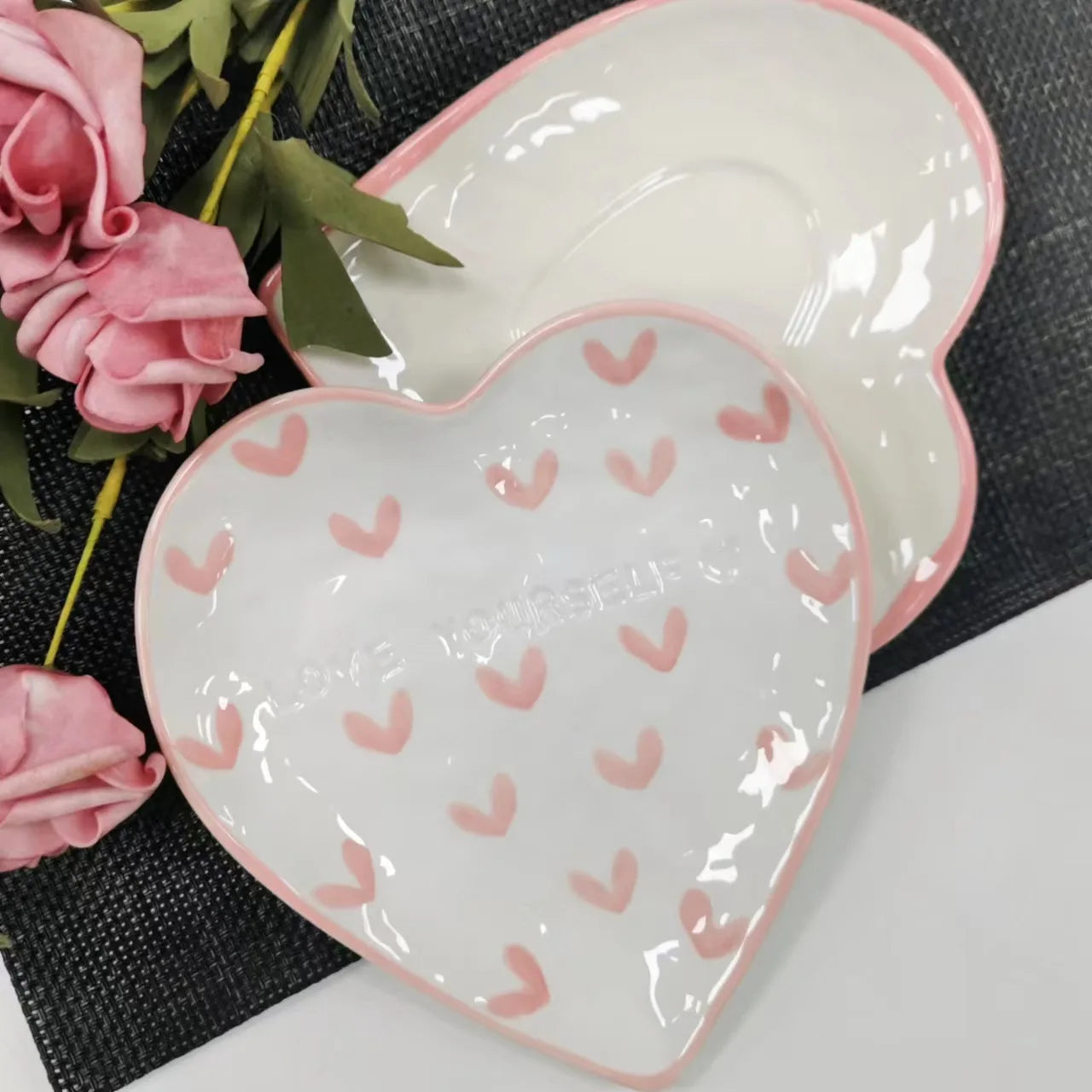 DecorBites™ Hand Painted Heart Handle Ceramic Love Mug - Pink