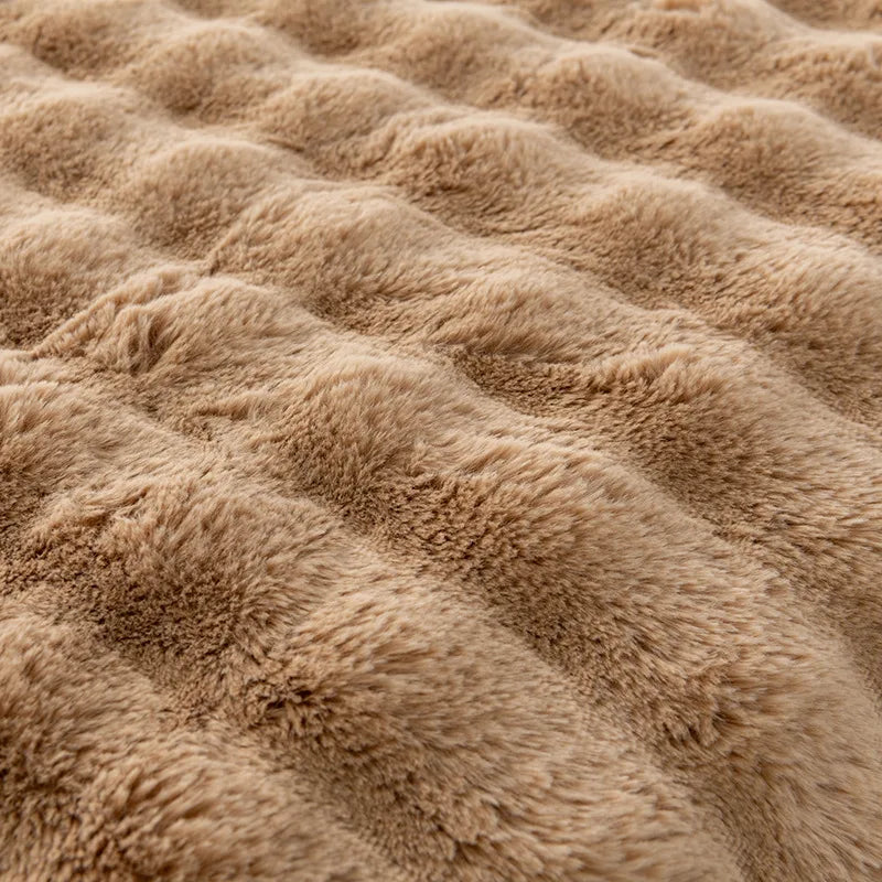 Manta de terciopelo DecorBites™ Cozy Faux Rabbit para siestas en la oficina – Tamaño individual, lujosa manta de lana de color liso