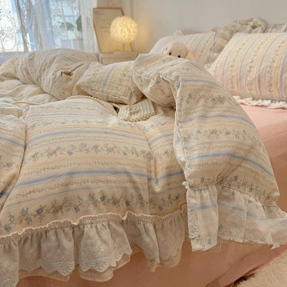 Decobites Floral Lace Ruffles Bedding Set in 100% Cotton, Korean Style, Single/Queen/King Size