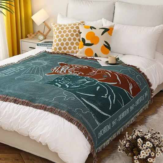 DecorBites™ Knitted Nordic Outdoor Sofa Blanket - Home Decor Aesthetics & Camping Picnic Mat