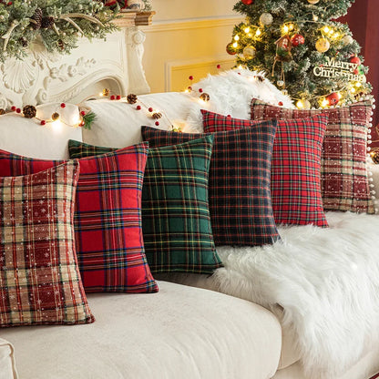 DecorBites™ Christmas Plaid Cushion Cover, Classic Green Red Throw Pillow for Home Decor