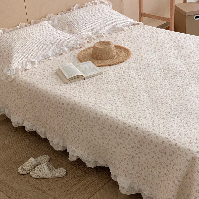 Floral Lace Bedspread Set