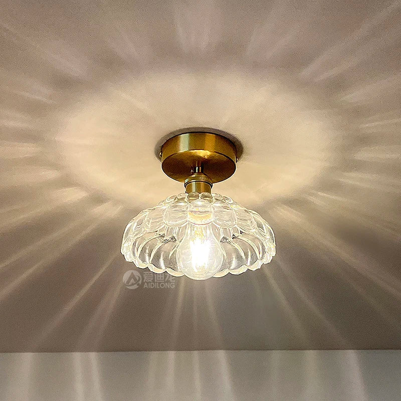 ديكوربايتس™ مصباح سقف LED زجاجي كهرماني بإضاءة داخلية بسيطة وحديثة