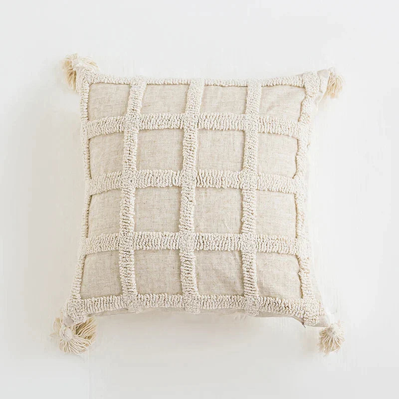 Funda de cojín DecorBites™ estilo boho con borlas y mechones para decoración del hogar, sala de estar o sofá.