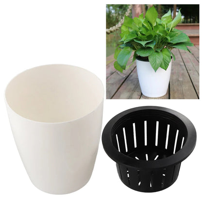 Self-Watering Plastic Flower Pot - Green