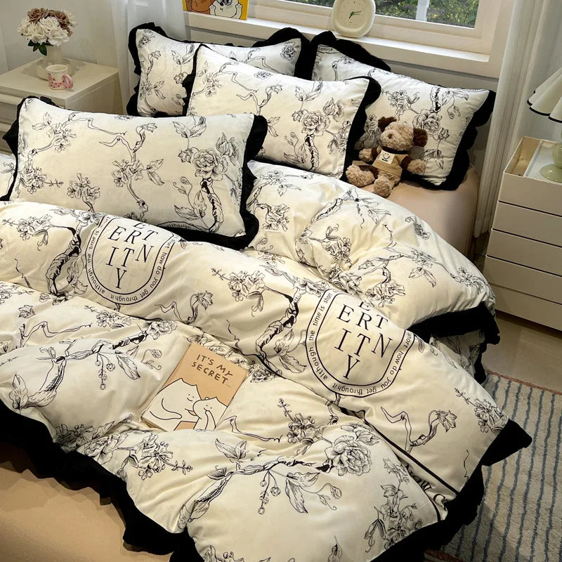 DecorBites™ Korean Black White Hepburn Style Bedding Set with Lace Fitted Sheet Set