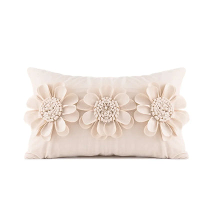 أغطية وسائد مخملية ثلاثية الأبعاد من DecorBites™ بتصميم زهور باللون الأصفر والبيج مقاس 45×45 سم