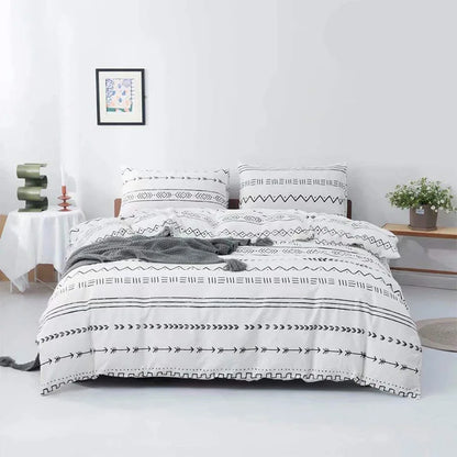 Decobites Boho Chic Stripe Bedding Set with Pillowcase - Ultra-Soft Microfiber Quilt Cover