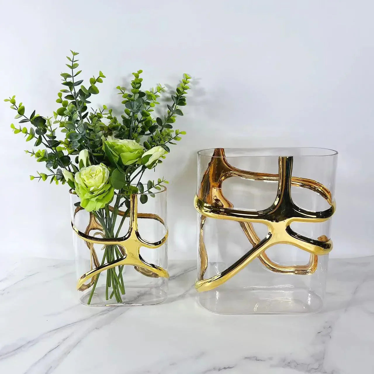 Jarrón de vidrio DecorBites™ con borde dorado y diseños geométricos para decoración del hogar