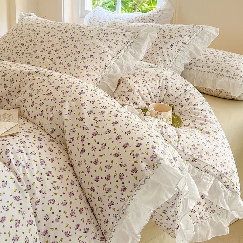 Decobites Floral Lace Ruffle Cotton Bedding Set with Quilt Cover, Duvet Cover, and Pillowcases