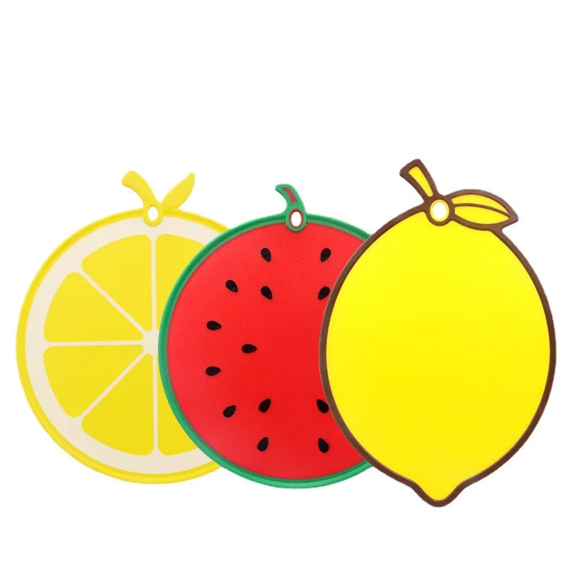 Tabla de cortar DecorBites™ con forma de fruta - Utensilios de cocina seguros para el hogar
