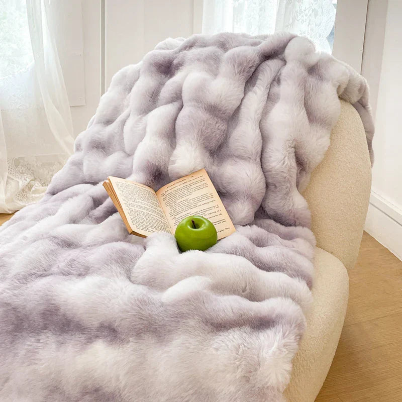 Decobites Gradient Pink Double Layer Faux Fur Winter Blanket