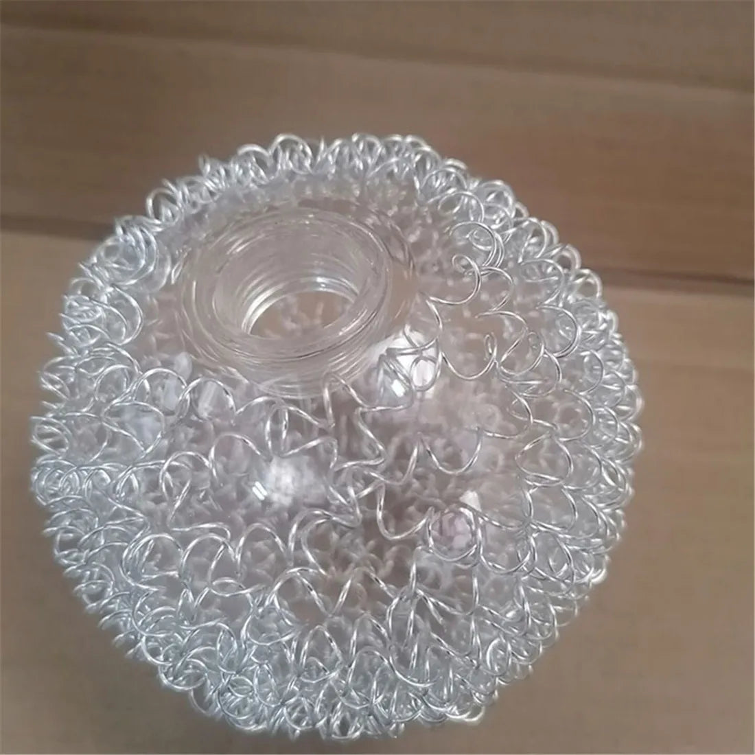 Pantalla de lámpara de vidrio DecorBites™ con alambre de aluminio para bombilla G9 y orificio de 20 mm