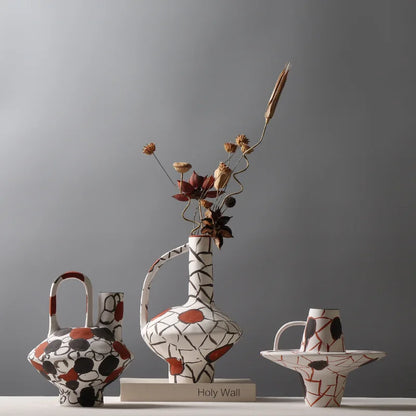 Jarrón de cerámica DecorBites™ con diseño geométrico de grafiti y asas para decoración del hogar y arreglos florales.