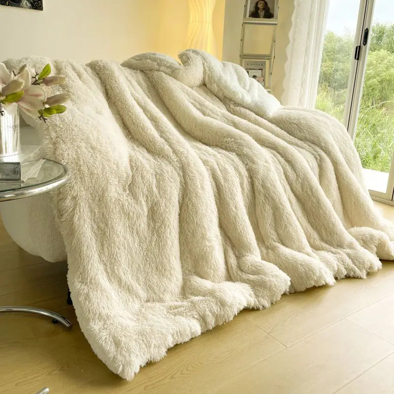 Decobites Shaggy Mink Berber Fleece Patchwork Blanket - Cozy Vintage Style for Winter Warmth