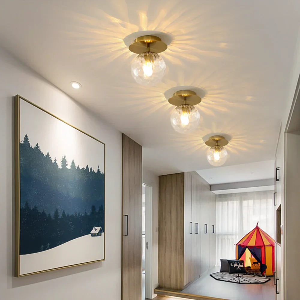 Lámpara de Techo de Bola de Oro Decorbites™: Luces Modernas Nórdicas para la Decoración de Salón en Áticos