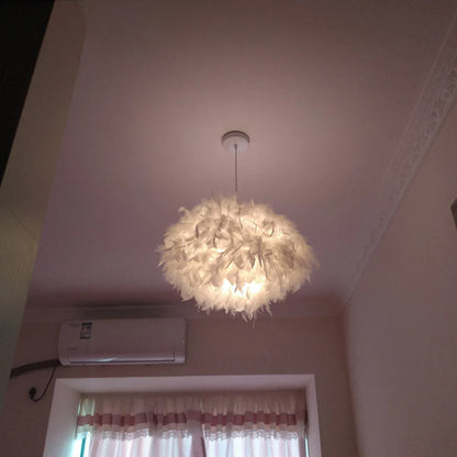 White Feather Pendant Light With Metal Frame